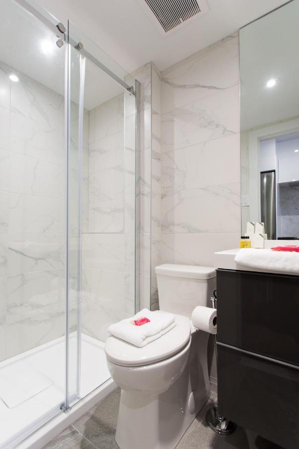 Blue Oasis Studio With Full Kitchen And Bath By Den Stays Montréal Dış mekan fotoğraf